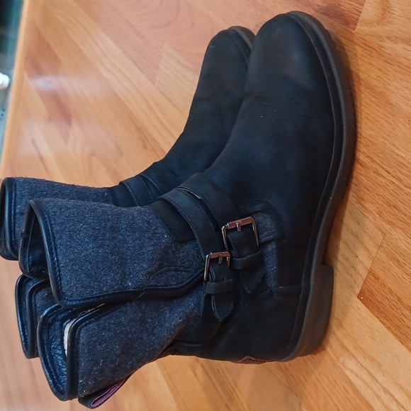 UGG Simmens Moto Boots Black Leather, Gray Flannel Mid Calf Women's 10 - Picture 4 of 16